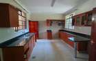 4 Bed Townhouse with En Suite at Off Convent Drive - 18