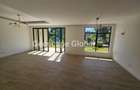 4 Bed Apartment with En Suite in Rosslyn - 7
