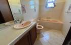 5 Bed Townhouse with En Suite in Lavington - 9