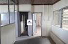 22,000 ft² Warehouse with Fibre Internet in Industrial Area - 8