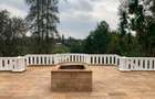 6 Bed House with En Suite in Kyuna - 5