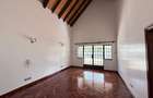 5 Bed Townhouse with En Suite at Lavington - 11