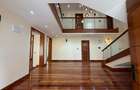5 Bed House with En Suite at Rosslyn - 6