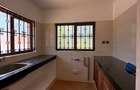 6 Bed House with En Suite in Runda - 13