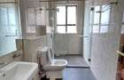 3 Bed Apartment with En Suite at Othaya Road - 5