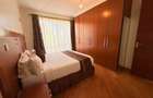 Serviced 1 Bed Apartment with En Suite at Fourways - 10