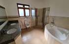4 Bed Townhouse with En Suite at Mt Kenya Road - 16