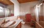 4 Bed Townhouse with En Suite in Westlands Area - 12