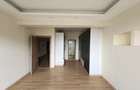 5 Bed Apartment with En Suite at Parklands - 8