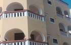 3 Bed Apartment with En Suite at Links Road - 23