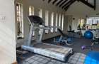 4 Bed Townhouse with En Suite in Lavington - 9