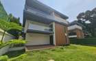 5 Bed Villa in Lavington - 1