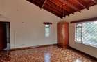 4 Bed Townhouse with En Suite at Gitanga Road - 11
