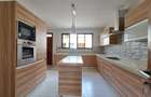 5 Bed Villa with En Suite in Lavington - 13