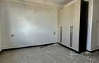 3 Bed Apartment with Gym in Kilimani - 13