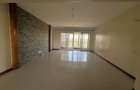 4 Bed Apartment with En Suite in Parklands - 3