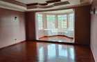 5 Bed House with En Suite in Runda - 19