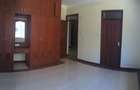 2 Bed Apartment with En Suite in Nyali Area - 17
