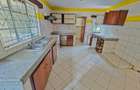 5 Bed House with En Suite in Lavington - 6