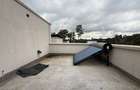 5 Bed Townhouse with En Suite in Lavington - 20