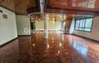 3 Bed Apartment with En Suite in Spring Valley - 14