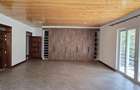 5 Bed House with En Suite in Rosslyn - 7