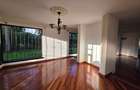 5 Bed Villa with En Suite in Runda - 9