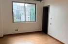 Serviced 2 Bed Apartment with En Suite in Kilimani - 4
