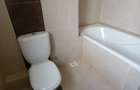 4 Bed House with En Suite in Ridgeways - 17