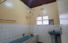 5 Bed House with En Suite at Mountain View Estate - 7
