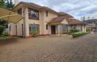 5 Bed House with En Suite in Runda - 1