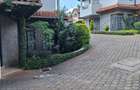4 Bed Townhouse with En Suite in Spring Valley - 2