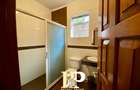 Furnished 3 Bed Apartment with En Suite in Spring Valley - 18