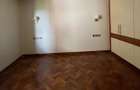 4 Bed Apartment with En Suite in Riverside - 9
