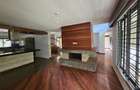 5 Bed House with En Suite in Runda - 13
