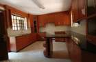 5 Bed Townhouse with En Suite in Kileleshwa - 8