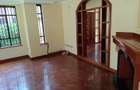 4 Bed House with En Suite at Lavington - 5