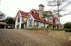 7 Bed House with En Suite in Runda - 1