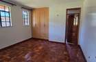 4 Bed House with En Suite at Acacia Drive - 19