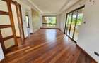 5 Bed Villa with En Suite in Lavington - 4