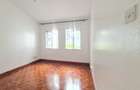 4 Bed House with En Suite at Hillview - 11