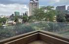 3 Bed Apartment with En Suite at Parklands - 12