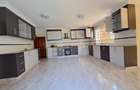5 Bed Townhouse with En Suite in Nyari - 9