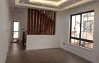 4 Bed Townhouse with En Suite at Lavington - 3