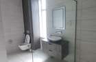 2 Bed Apartment with En Suite at Terrace Close - 10