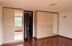 3 Bed Apartment with En Suite in Riverside - 10