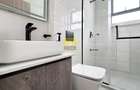 3 Bed Apartment in Brookside - 8