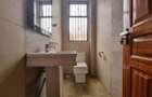 5 Bed Villa with En Suite in Kitisuru - 14