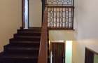 5 Bed House with En Suite at Ring Road - 7