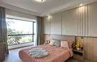 3 Bed Apartment with En Suite in Riverside - 17